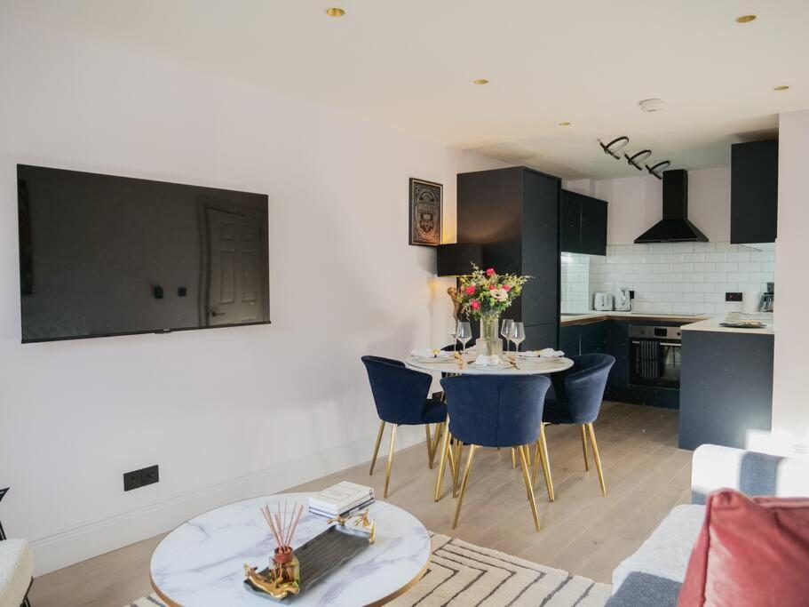 Stylish Retreat For Your Short Getaway ลอนดอน ภายนอก รูปภาพ